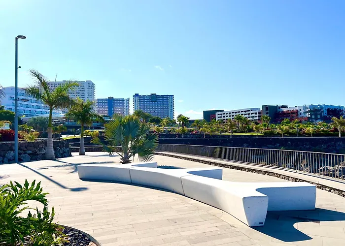 Cozy In Playa Paraiso Costa Adeje (Tenerife)