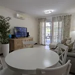 Cozy In Playa Paraiso * 阿德耶