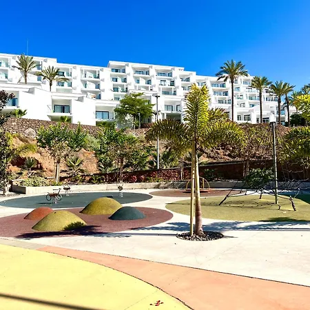 Cozy In Playa Paraiso דירה